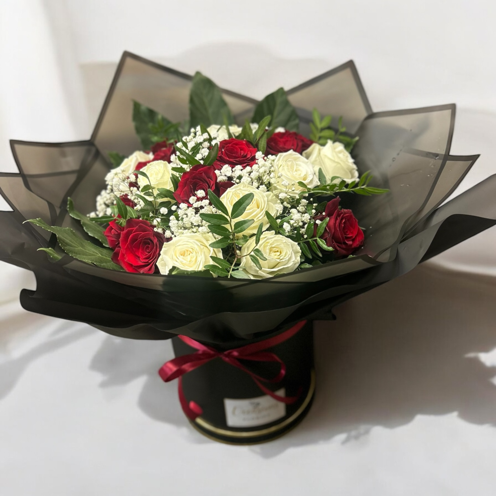 Pure love rose Handtied