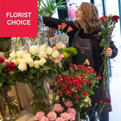 Florist Choice bouquet - Let one of our florists choose from the days selection of fresh flowers, this is ideal if your undecided on what to send, we will do our best to create the perfect arrangement of flowers for you,
With an exquisite delivery delivered same day when you order before 2pm.

*Fine Print: Every item is hand made and delivered by us. Pictures shown are recent examples of an actual arrangement that were designed by a talented florist and later sent out to a customer just like you! Please note that each individual florist cannot guarantee what the flower varieties or colours will be, they do guarantee that your specific arrangement will be fresh, beautiful and that your recipient will love it!